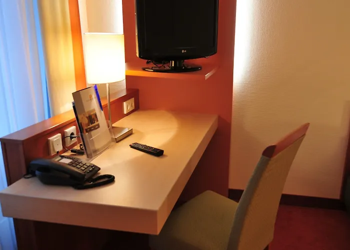 Flandrischer Hof Отель 3*