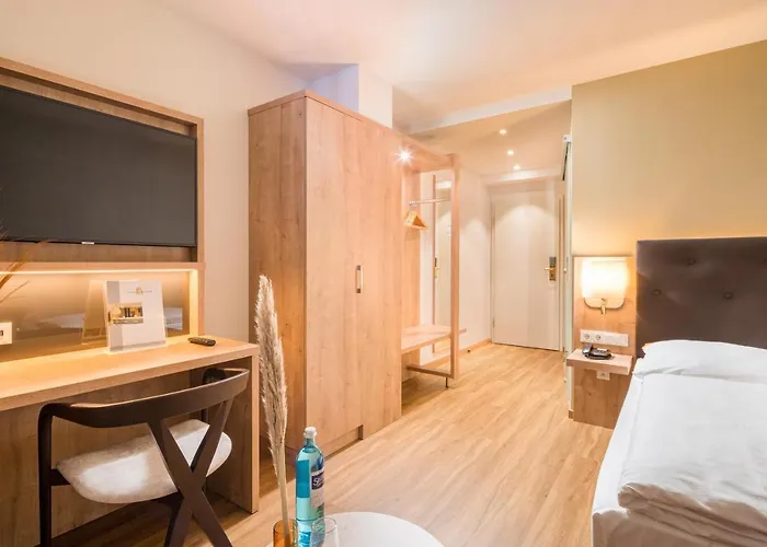 Hotel Flandrischer Hof 3*