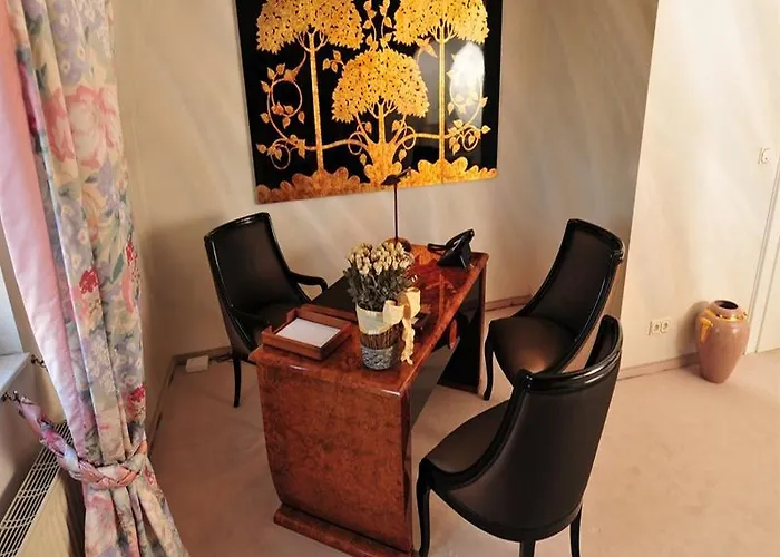 フランドリッシャー ホフ ホテル ケルン