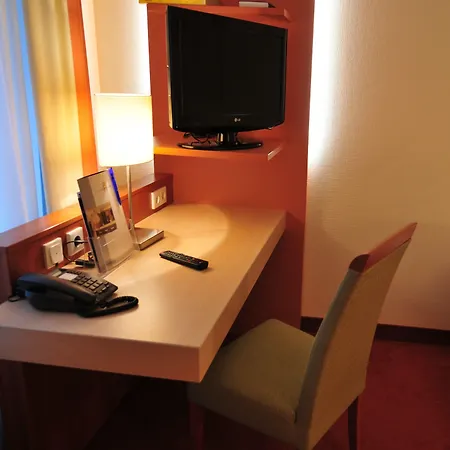 Flandrischer Hof Hotel 3*