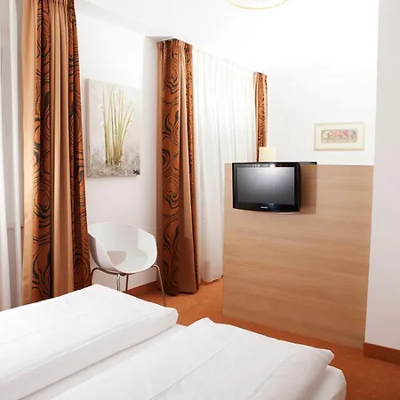 Flandrischer Hof Отель 3*